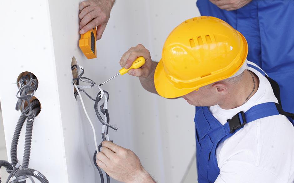 cherche électricien Coulommiers