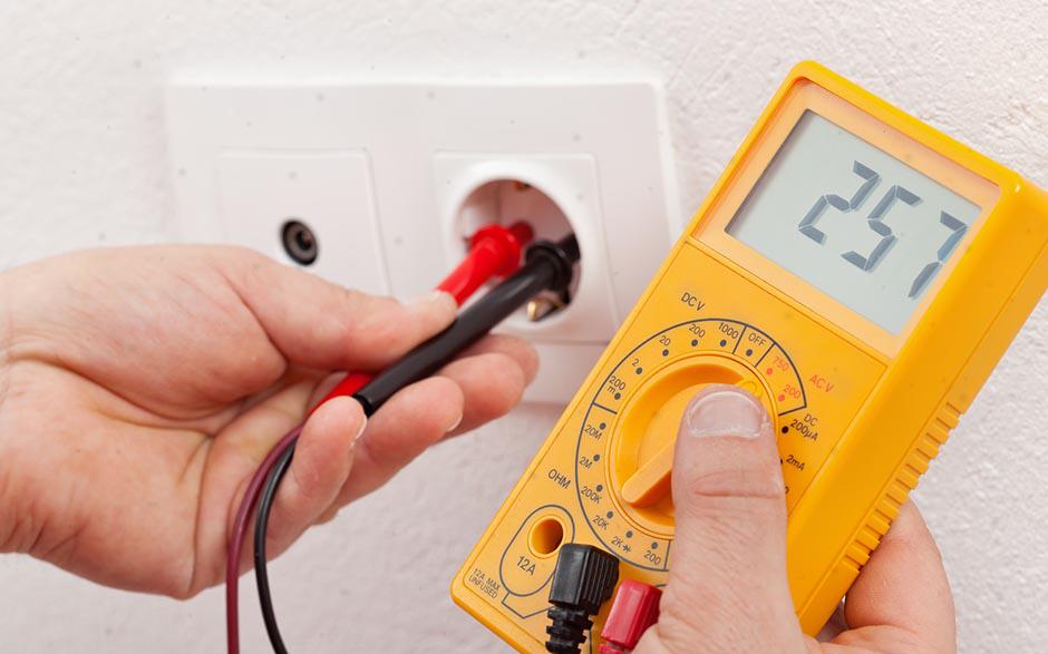 ouvrier électricien Le Chesnay